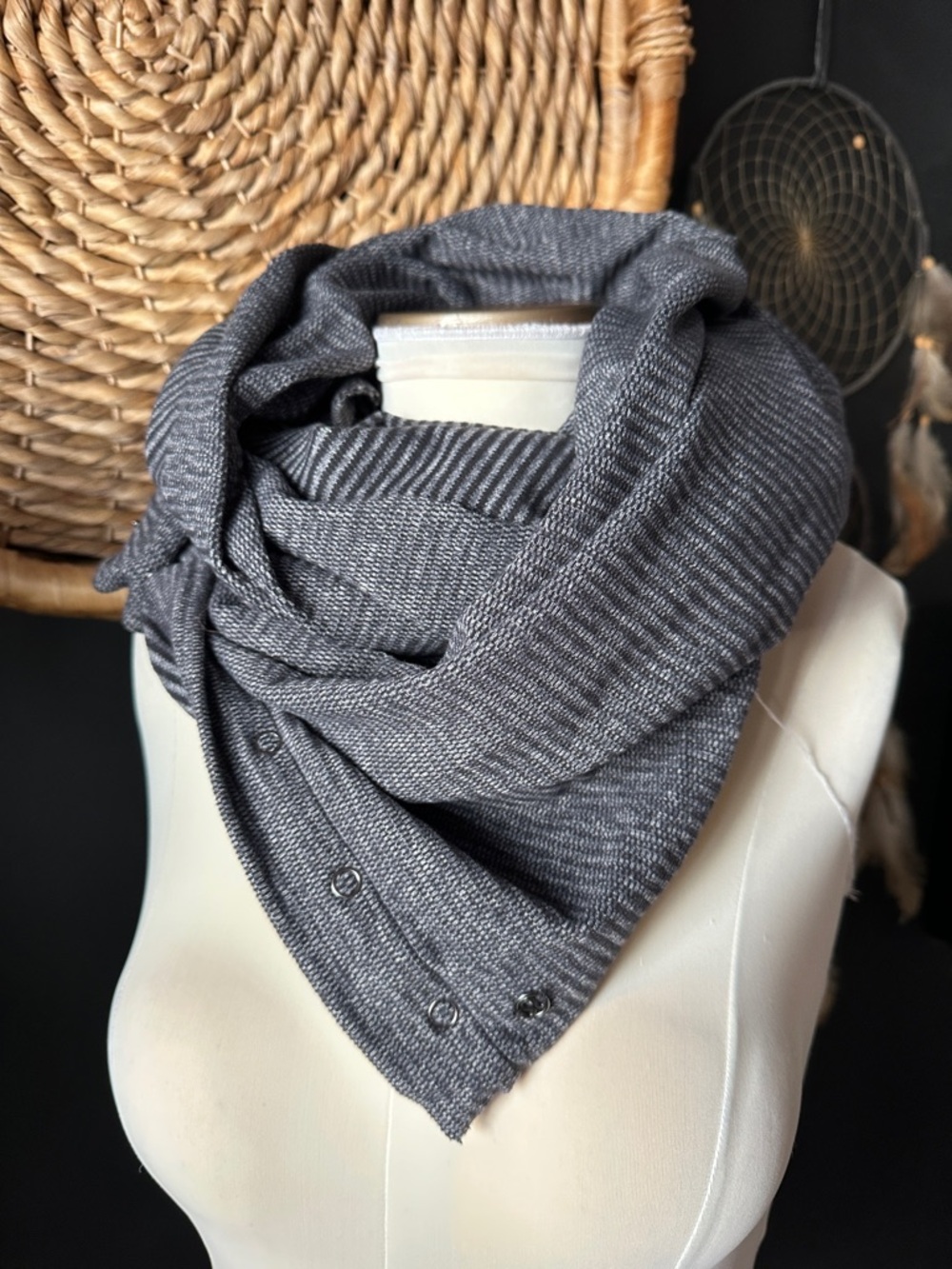 lululemon athletica Vinyasas Heathered Gray Button-Trim Knit Wrap Scarf